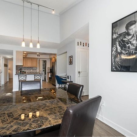 פלורנס Large, Stunning Elvis Themed Condo,10 Min From Cvg מראה חיצוני תמונה