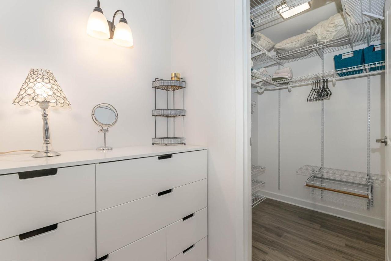 פלורנס Large, Stunning Elvis Themed Condo,10 Min From Cvg מראה חיצוני תמונה