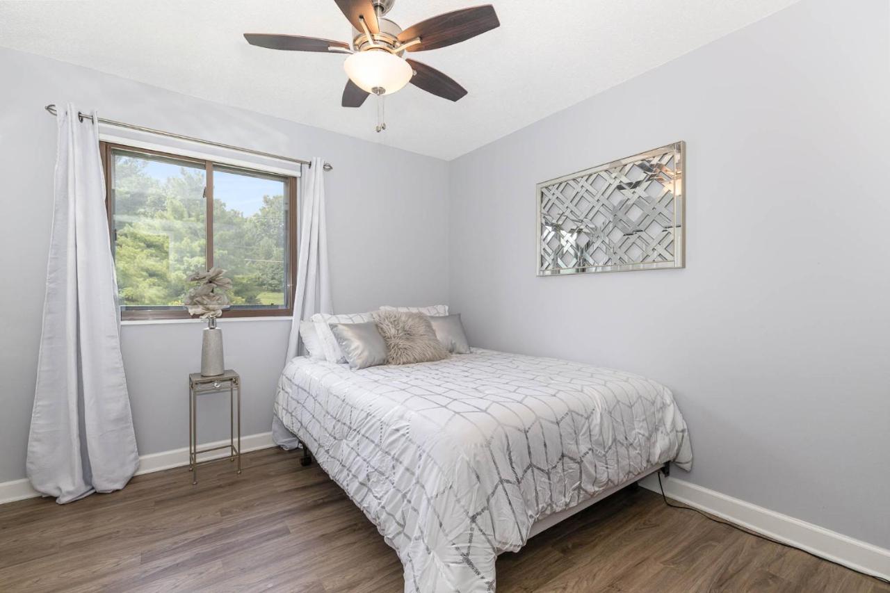 פלורנס Large, Stunning Elvis Themed Condo,10 Min From Cvg מראה חיצוני תמונה
