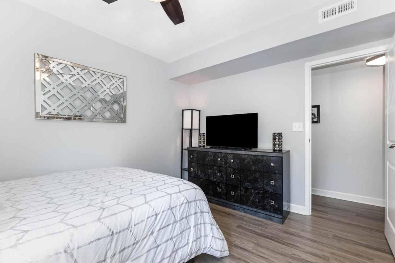 פלורנס Large, Stunning Elvis Themed Condo,10 Min From Cvg מראה חיצוני תמונה